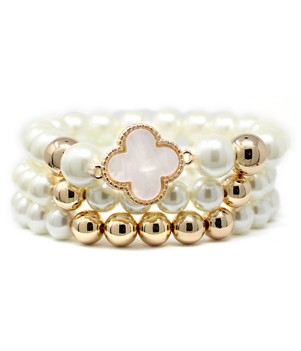 Quatrefoil pendant and pearl and metal ball mix 3 stretch bracelet set