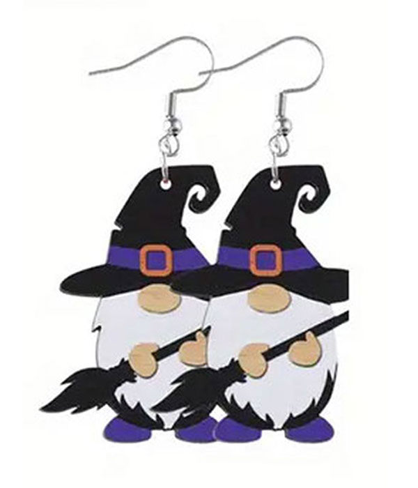 Halloween theme gnome wood earring - witch