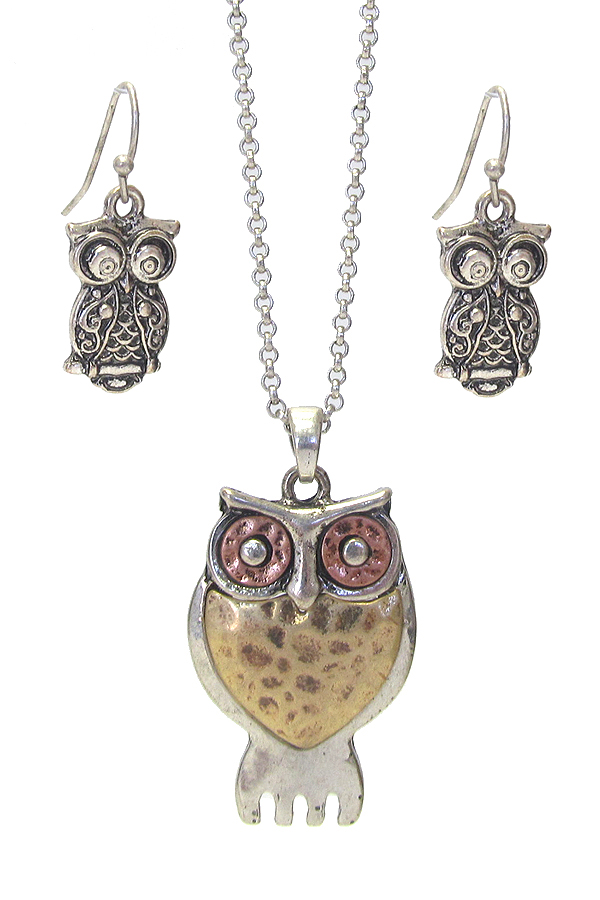 Metal owl pendant necklace set