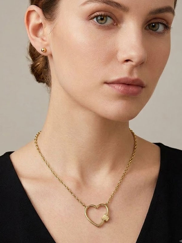 Crystal heart carabiner pendant statement necklace set