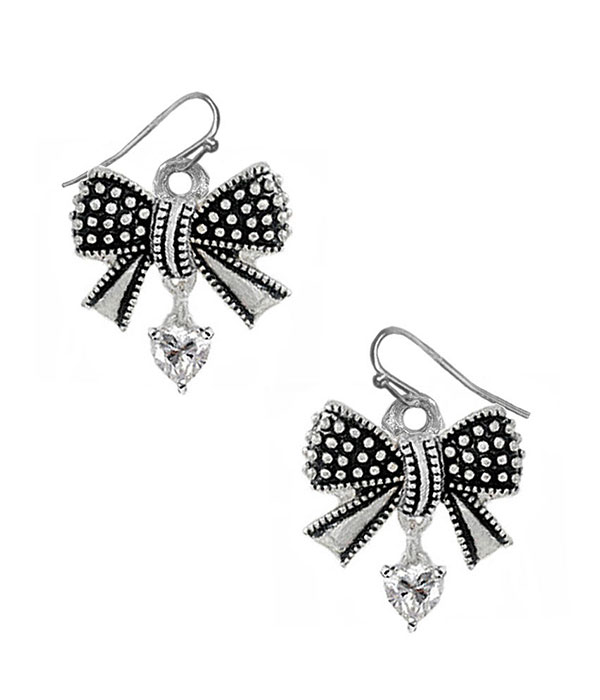 Designer textured bow earring