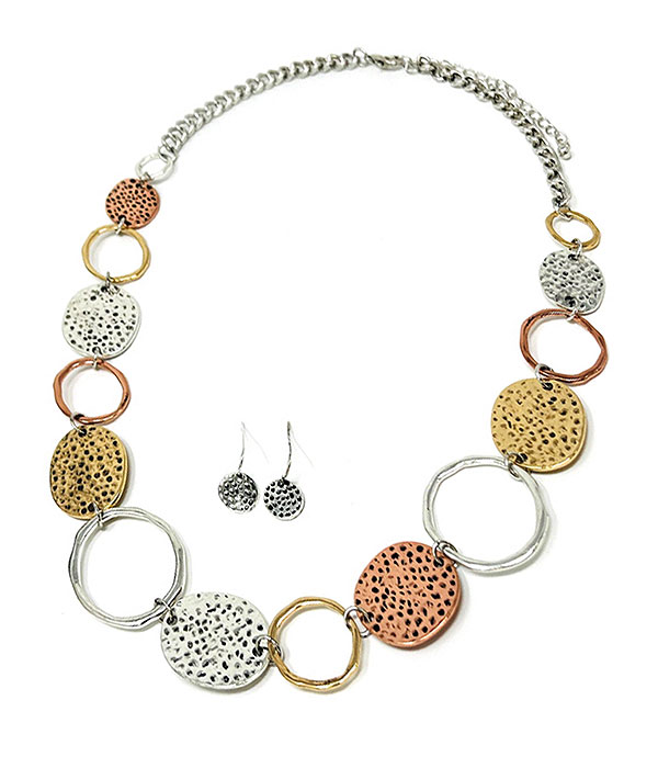 Multi metal disc and ring link necklace set