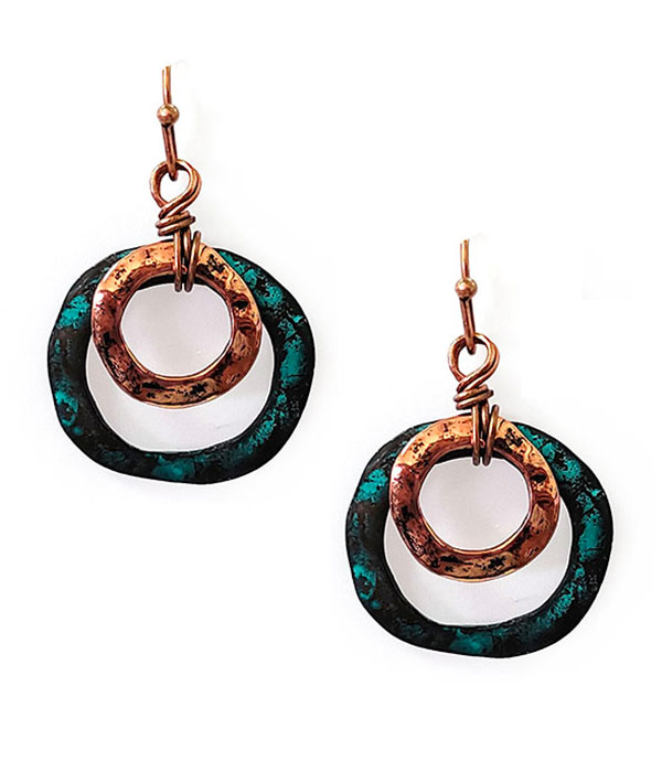Hammmered patina earring - ring