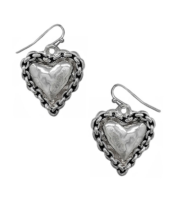 Hammered heart and chain edge earring