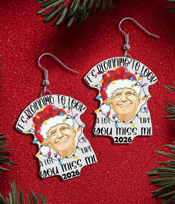 Christmas theme wood earring - santa