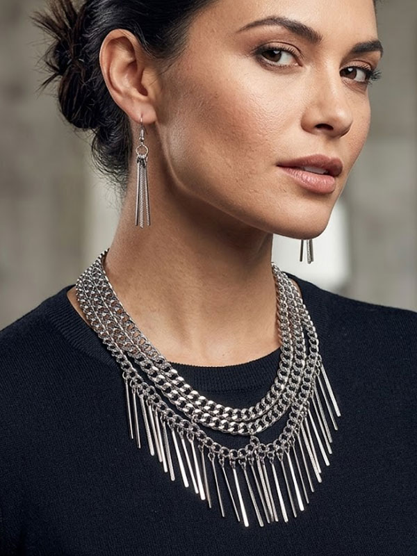 3 layer chain with metal drop statement necklace set