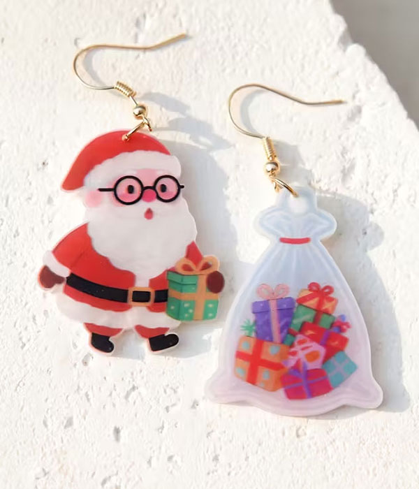 Christmas theme santa acryl earring