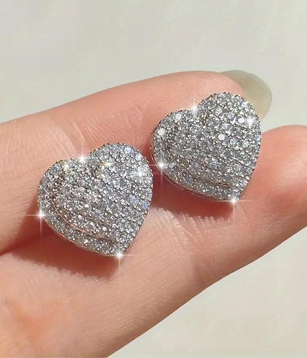Rhinestone heart earring
