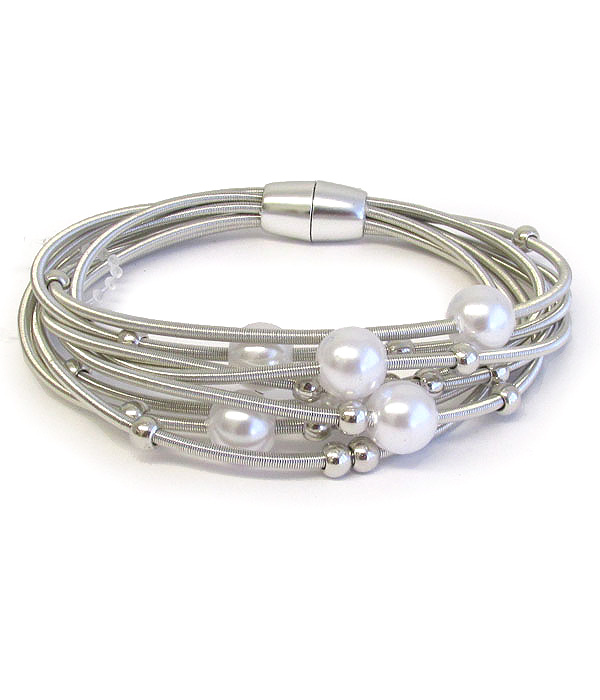 Multi stretch spring and pearl magnetic bracelet