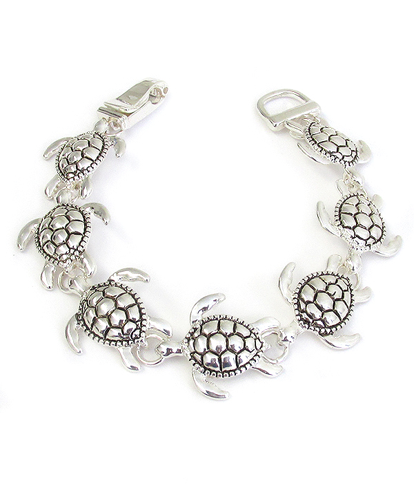 Sealife theme multi turtle magnetic bracelet