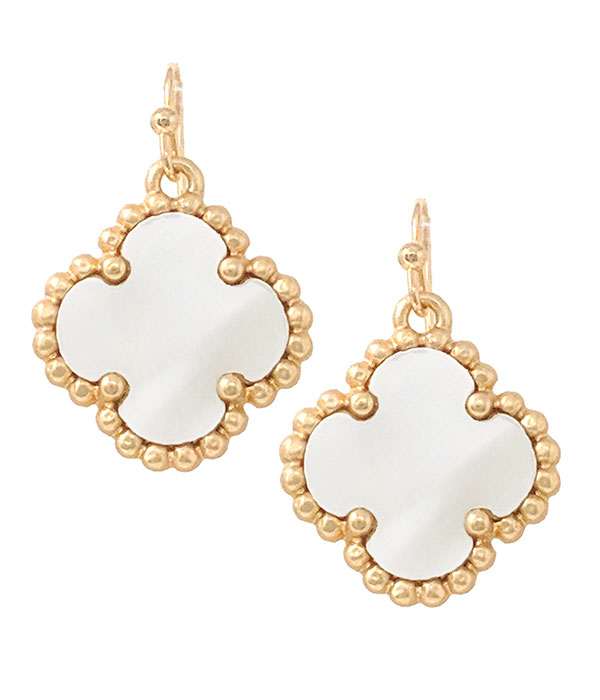 Vintage quatrefoil mop earring