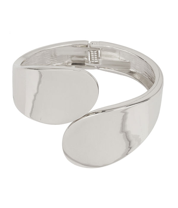 Bold hinge bangle bracelet