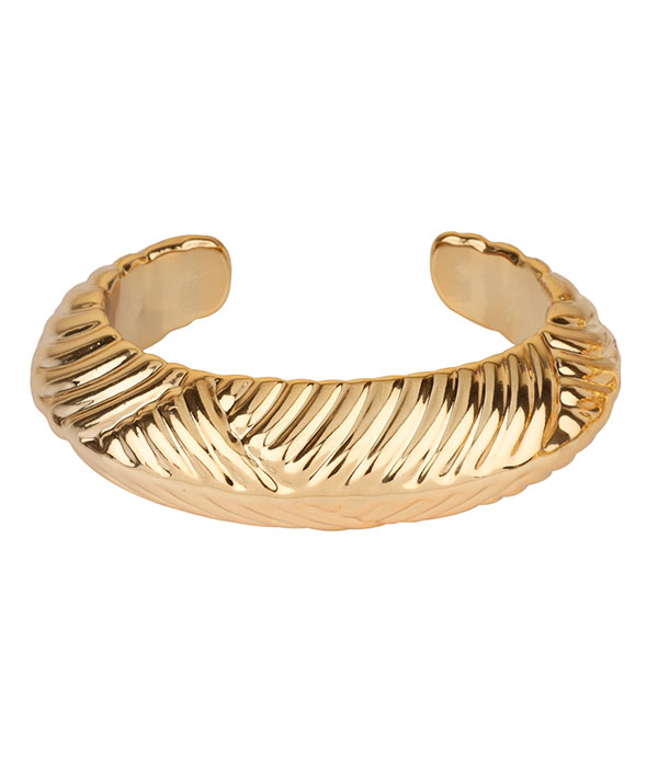 Textured cuff bracelet