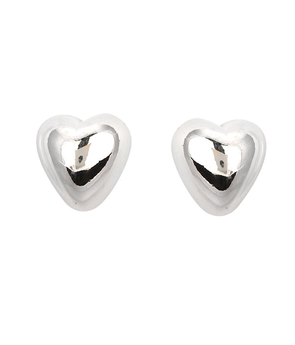 Metal heart earring