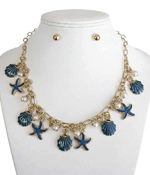 Starfish and shell necklace set