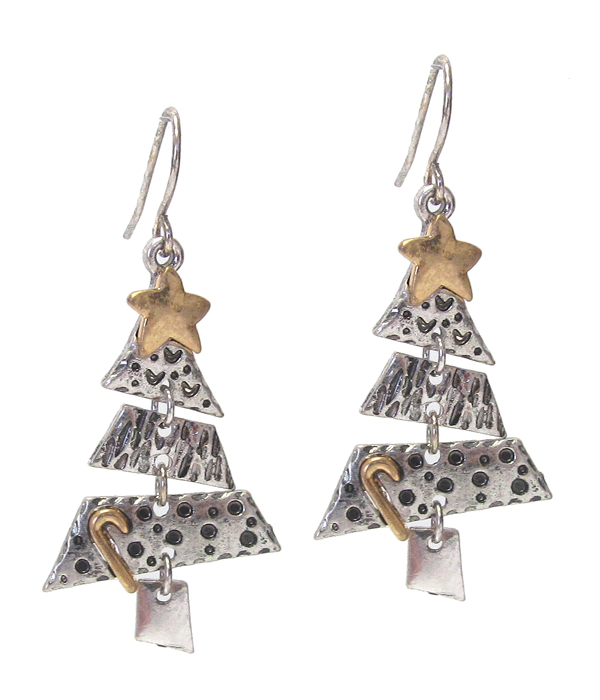 Christmas theme tree earring