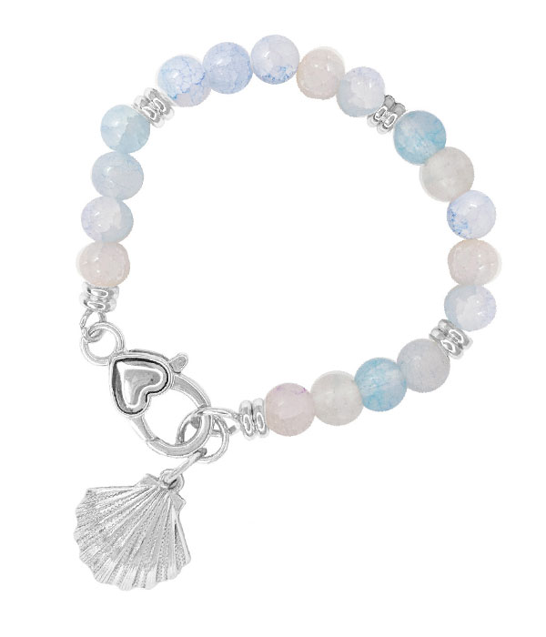 Shell charm glass bead bracelet