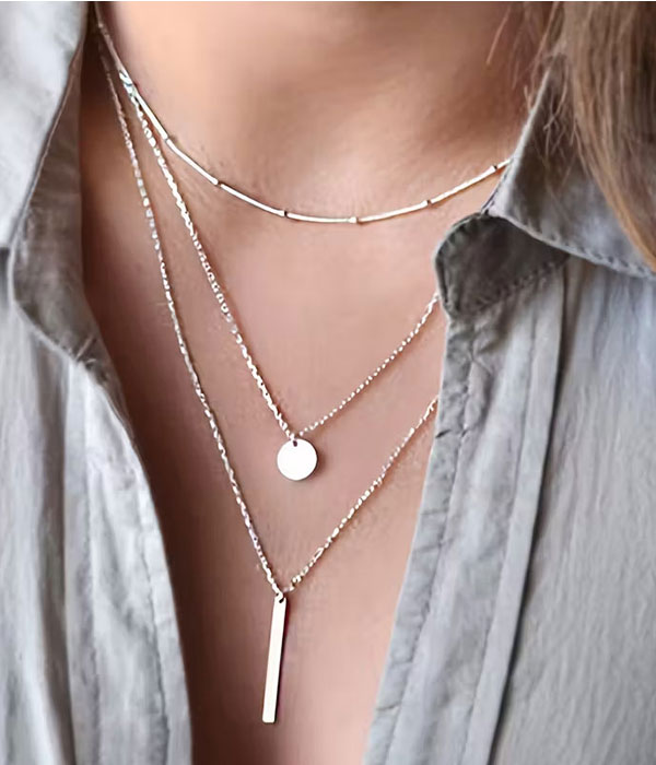 Minimalist 3 layer necklace