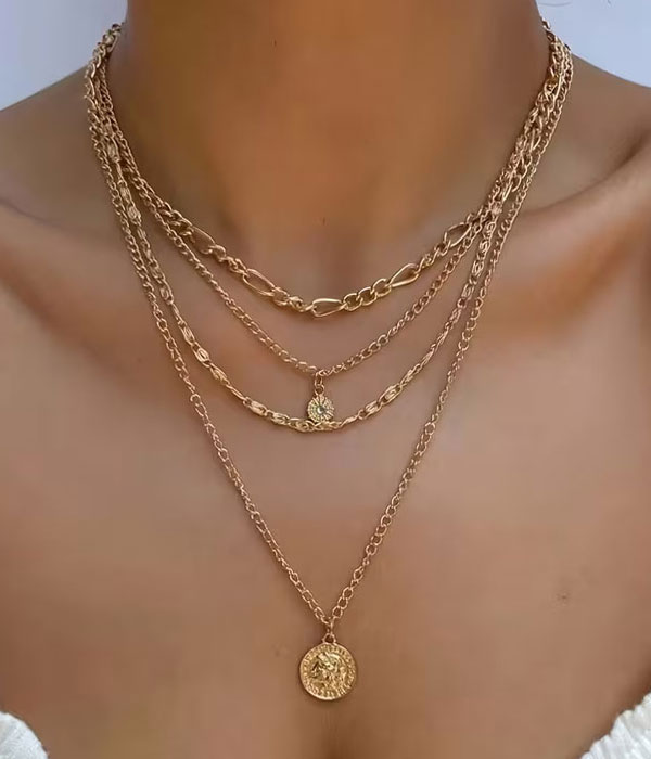 Minimalist 4 layer necklace