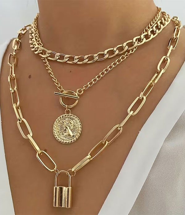 Multi chain 3 layer necklace