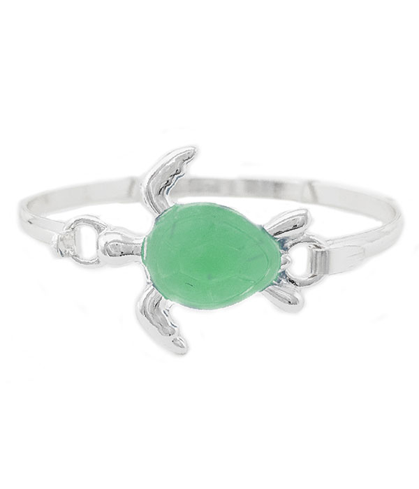 Epoxy turtle bangle bracelet
