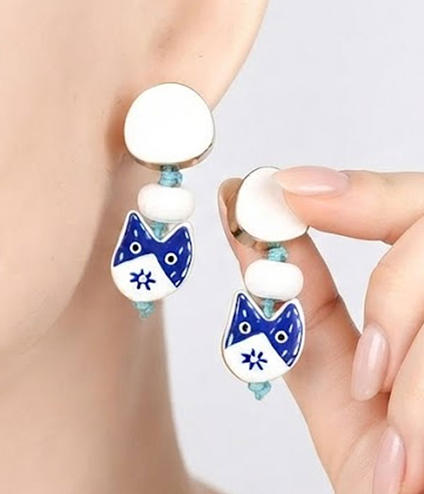 Pet lovers glass art earring - cat