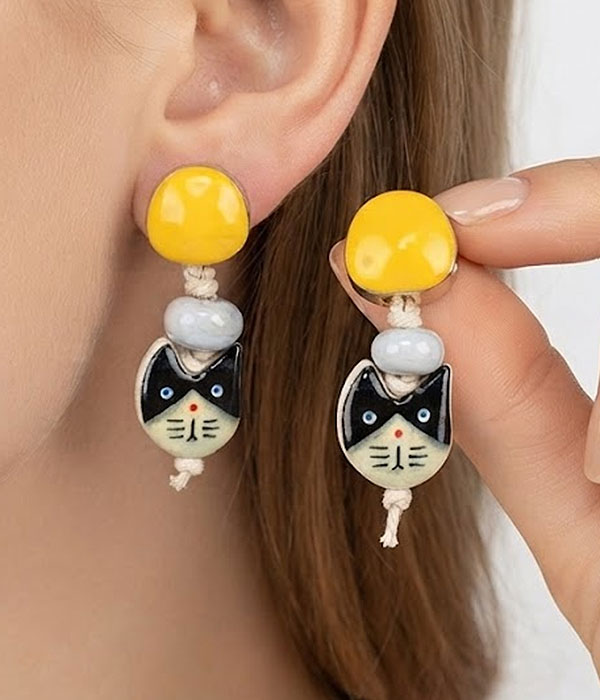 Pet lovers glass art earring - cat