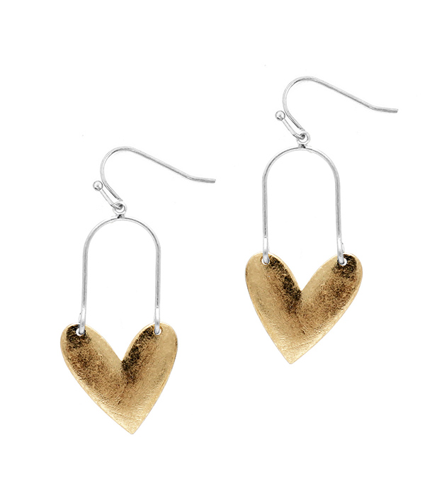 Heart dangle earring