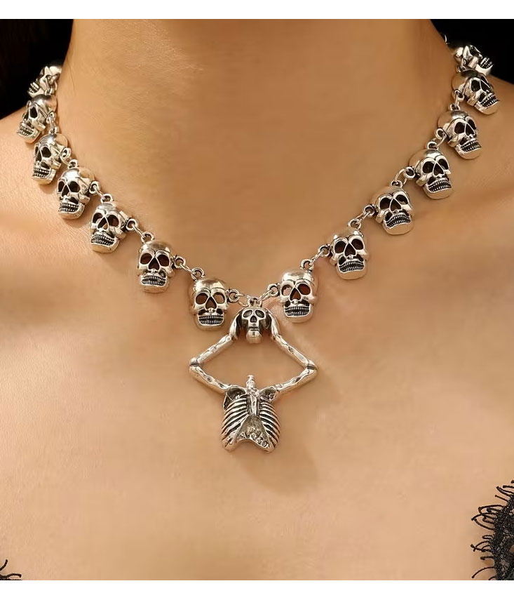 Halloween multi skull link necklace