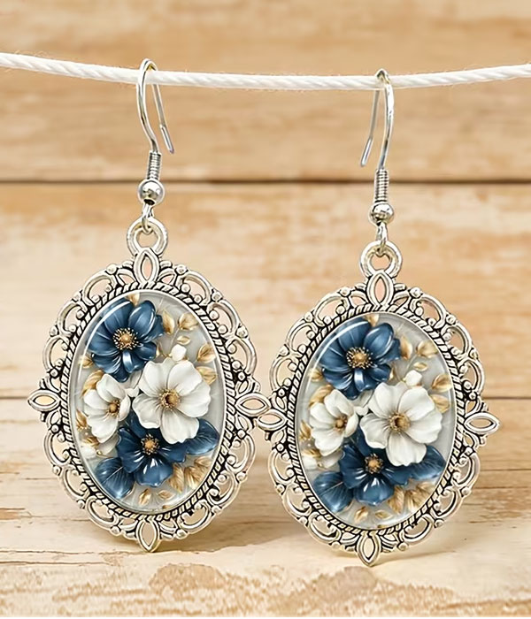 Vinage flower puffy glass earring