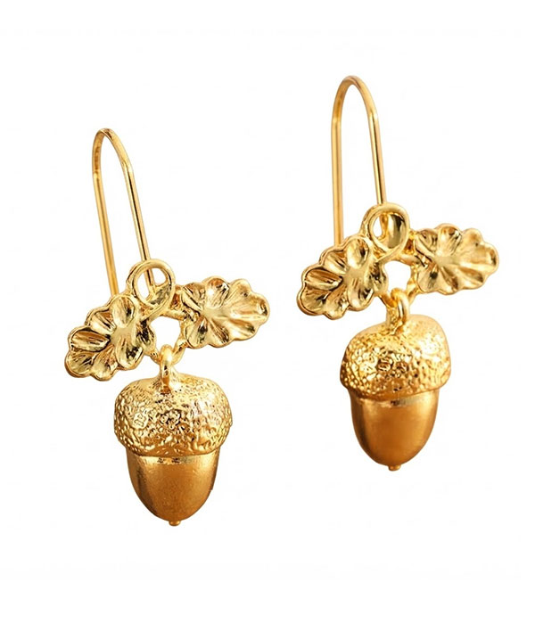 Acorn and leaf earring