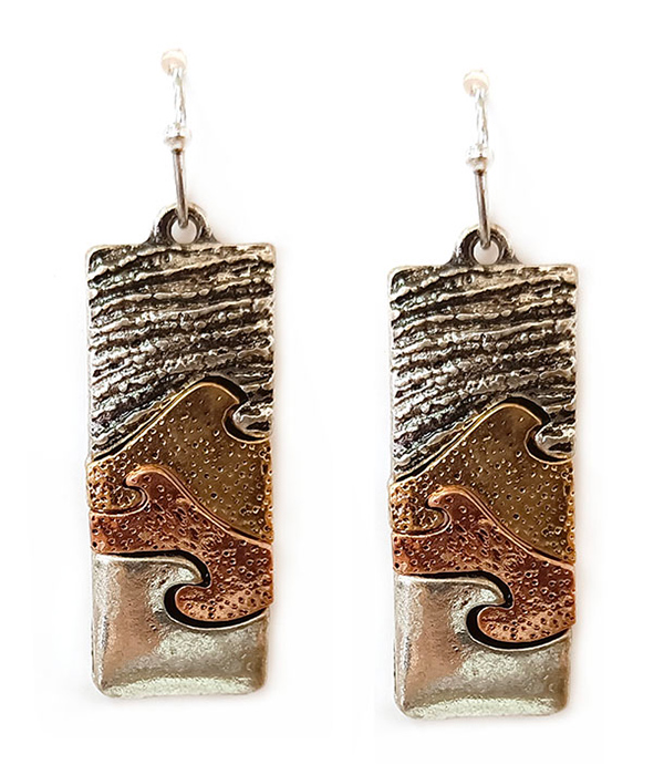 Sealife theme wave bar drop earring