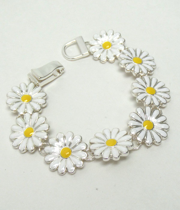 Metal epoxy flower link magnetic clasp bracelet