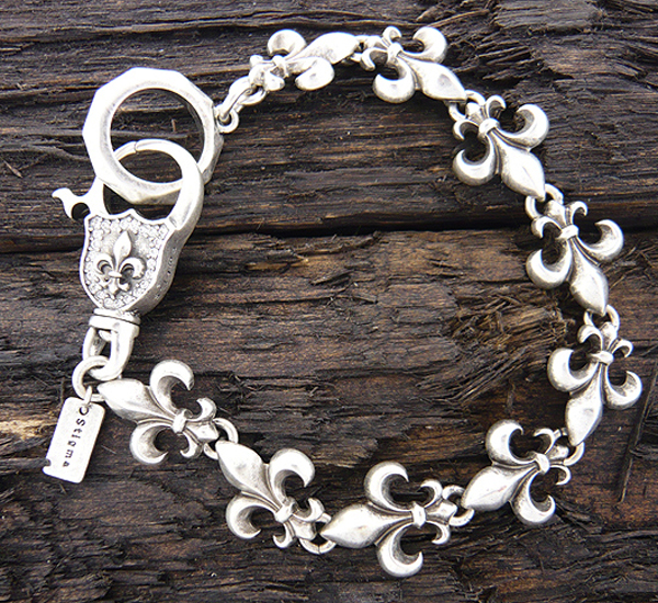 Mens stainless steel fleur de lis link chain bracelet - 9 inch