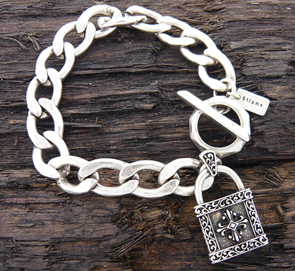 Mens stainless steel chain bracelet - cross lock charm - 9 inch