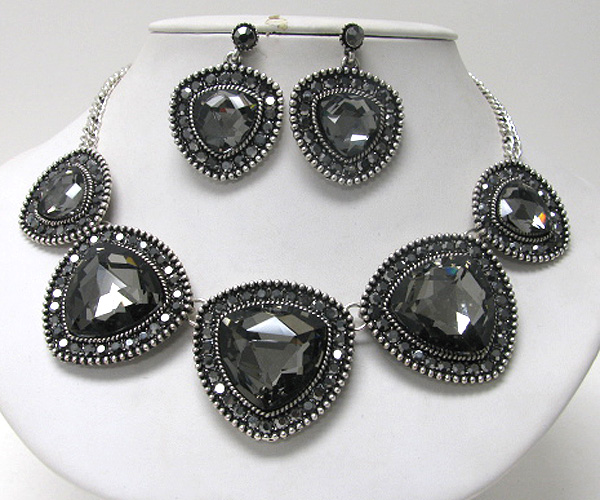 Multi triangular facet glass and crystal deco link necklace earring set