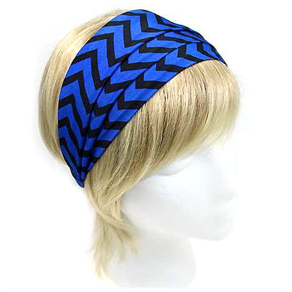 Chevron pattern stretch headband