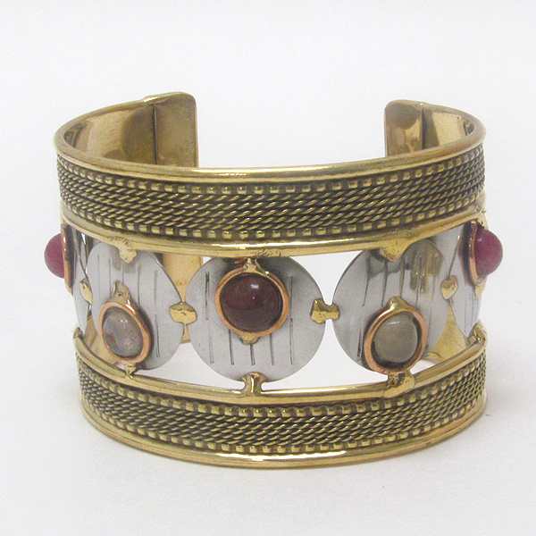 Handmade metal art bangle bracelet - 100% brass