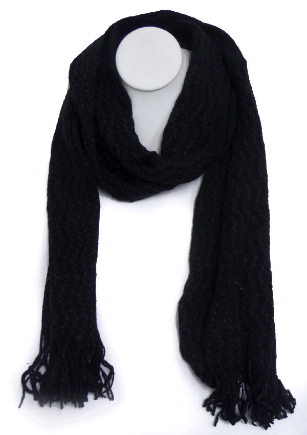 Knit and fringe scarf