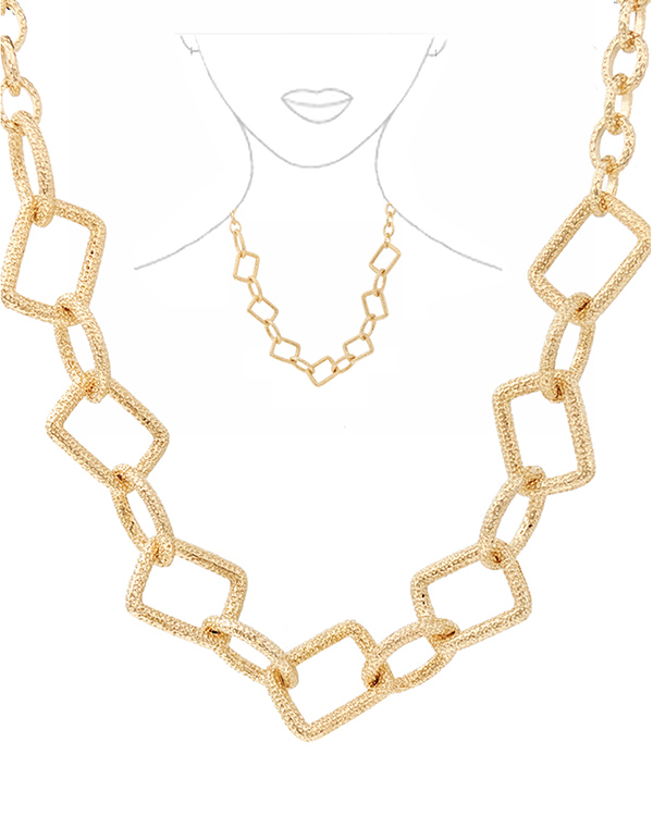 MULTI SQUARE LINK CHUNKY CHAIN NECKLACE