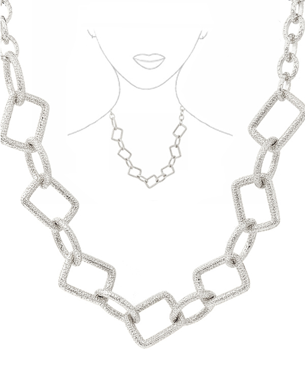 MULTI SQUARE LINK CHUNKY CHAIN NECKLACE