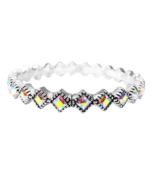 Crystal stud stretch bracelet