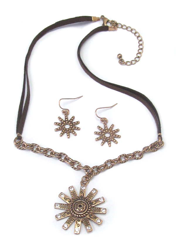 Aztec flower pendant and leatherette chain necklace set -western