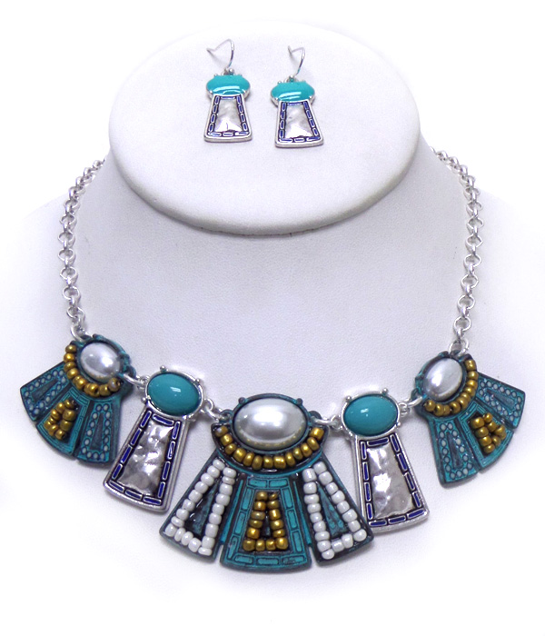 Retro vintage mosaic design tribal metal necklace set