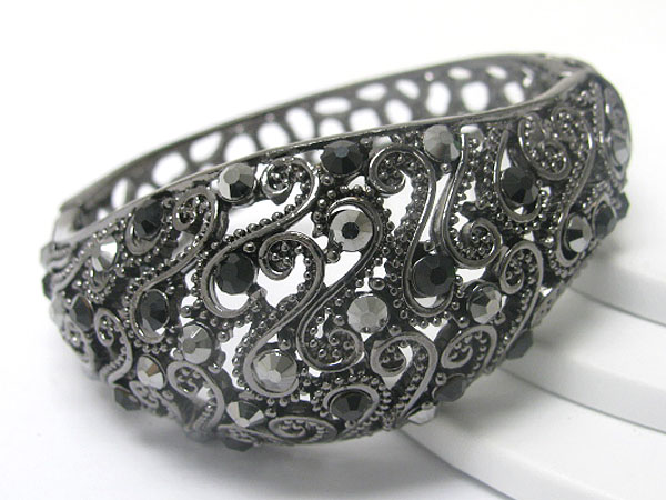 Crystal stud metal filigree hinge bangle 