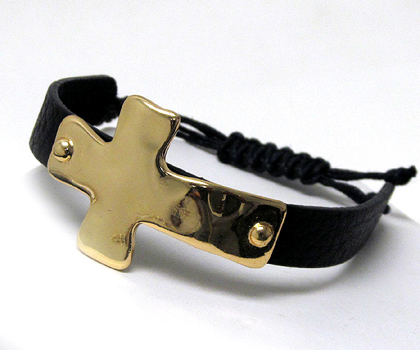 Metal hammered cross with leather band cord bracelet