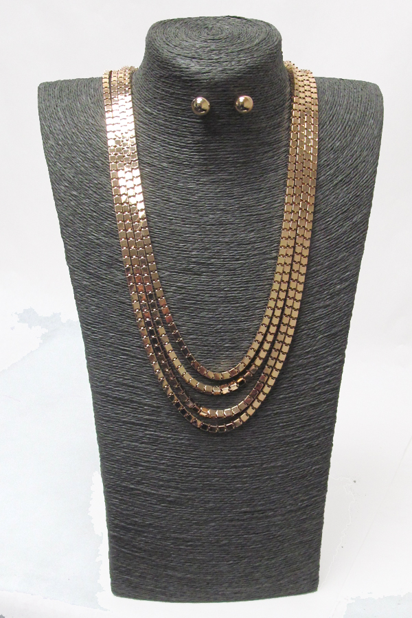Metal box chain layered necklace set