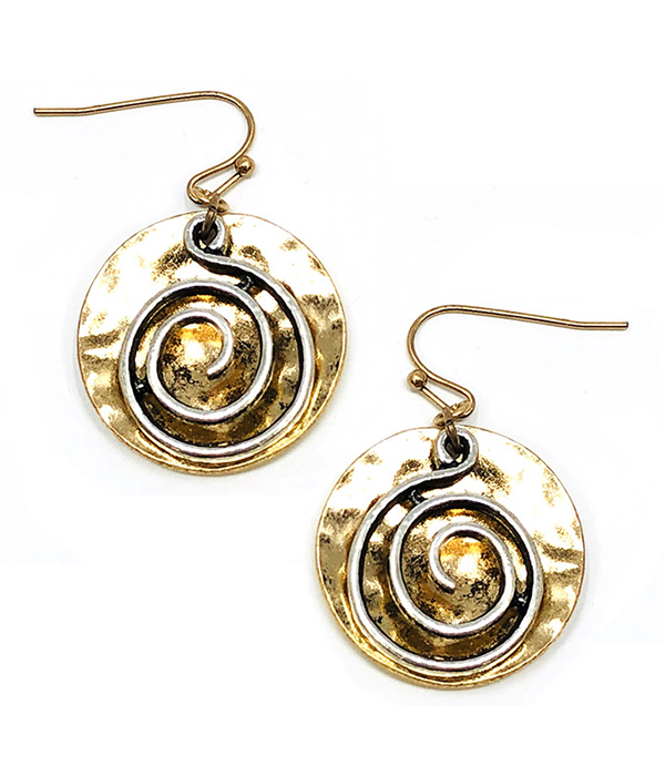 Metal swirl disc earring