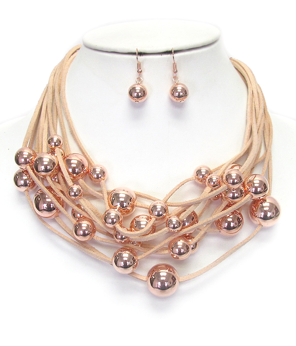 Multi layer suede chain and meatl ball mix necklace set
