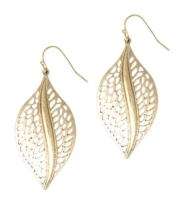 METAL FILIGREE LEAF EARRING